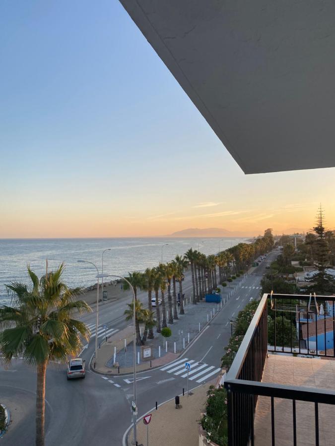 SEA VIEW APARTMENT / a primera línea de playa Málaga Exterior foto